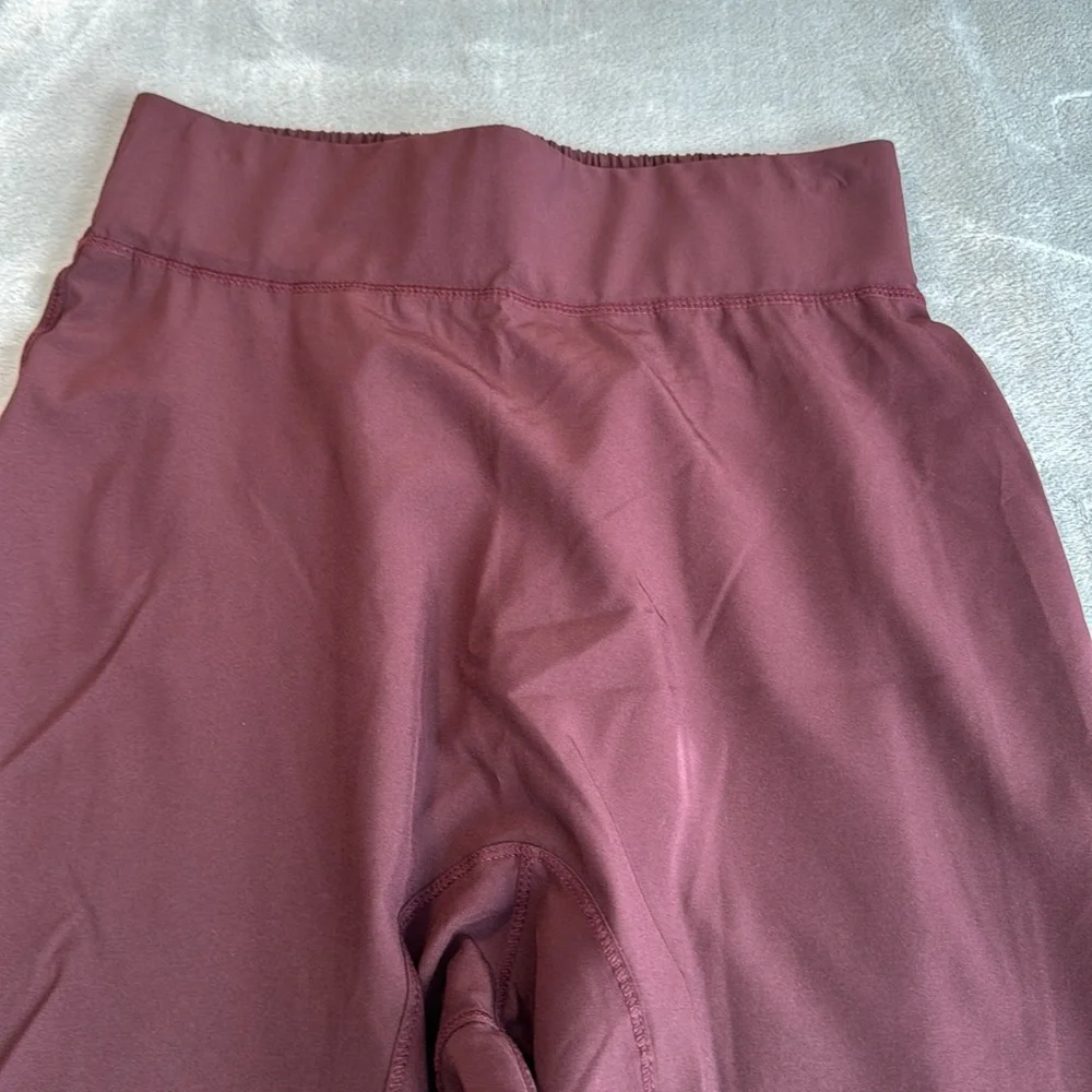 NWT Halara High Waisted Elastic Waistband Hiking Joggers - Picture 4 of 15